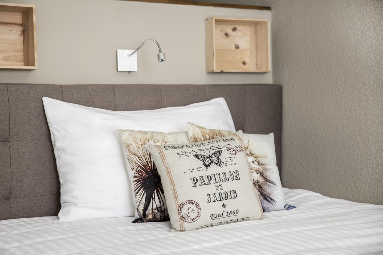 The Yard Zuerich Hotel ภายนอก รูปภาพ